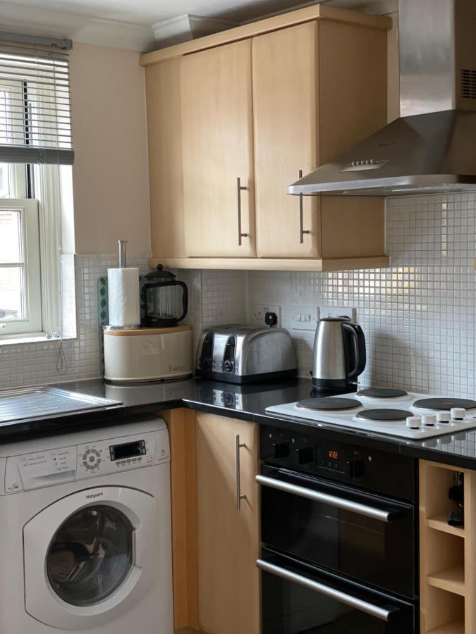 Perfect 2 Bedroom Apartment Located In City Centre With Parking Space Norwich Esterno foto